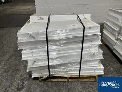 N/A Skid of Floresent Light Units