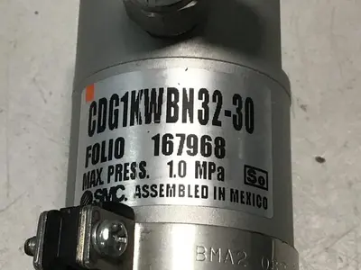 USED SMC CDG1KWBN32-30