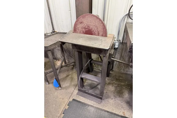 Used _UNKNOWN_ _UNKNOWN_ Woodworking Sanders Utah US | KD Auctions #1553875
