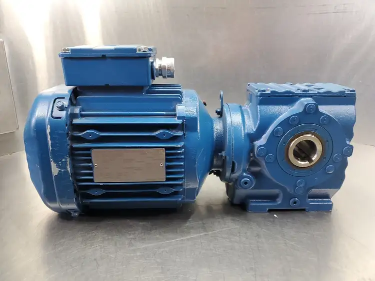 Used SEW Eurodrive SA47DRE90M4 Speed Reducers | Palmetto Automation #1154465