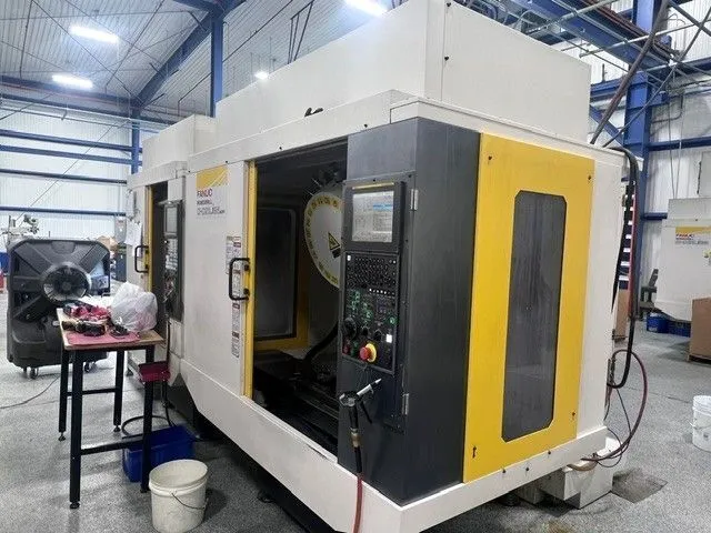 Used 2020 FANUC ROBODRILL ALPHA D21LIB5 ADV Vertical Machining Centers California US | Machinery Network 4 #174365