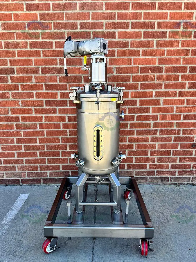 Unknown Brand 100 Liter Mixing Tank w/ Lenze 3 Phase Motor, Impeller
