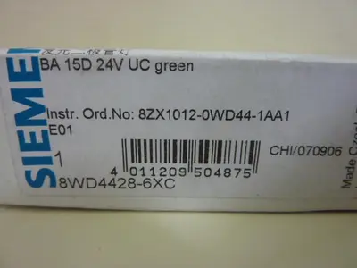 NEW SIEMENS 8WD4 428-6XC