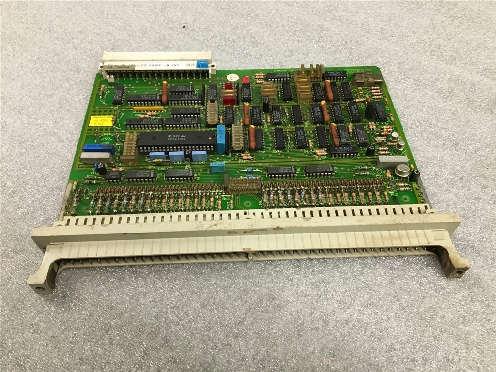 USED SIEMENS C79040-A92-268-4-87, PART OF THE SET-