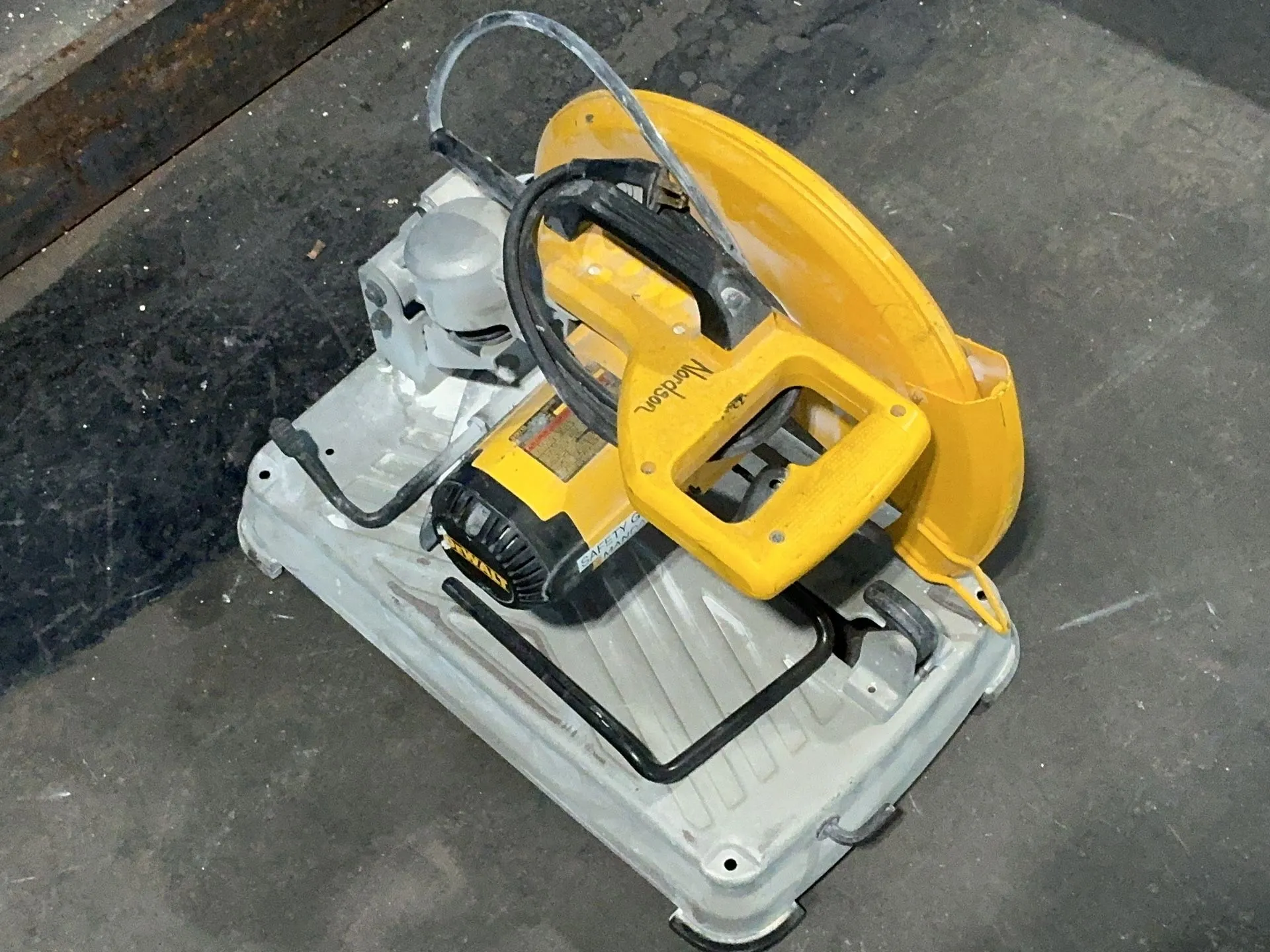 Used DEWALT D28715 Miscellaneous MRO Ohio US | HGR 24 #1265843