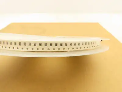 Panasonic ERJ-6ENF1201V Fixed Metal Glaze Flat Chip Resistor
 1.2 kOhms ± 1%