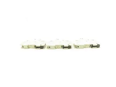 Cutler Hammer WMTC1013 1-Pole 13A Circuit Breaker Lot of 3