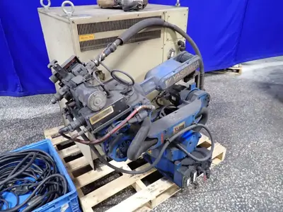 USED 2013 YASKAWA MOTOMAN MOTOMANMH6