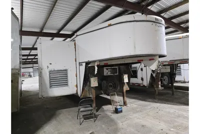 Used _UNKNOWN_ _UNKNOWN_ Gooseneck Cargo Trailers Texas US | IRS Auction #1488607