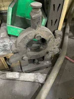 1985 WHACHEON WL-435 Gap Lathes | Tight Tolerance Machinery (9)
