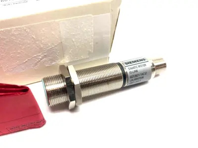 USED SIEMENS SIMATIC RF210R IO-LINK RF READER V1.0 IP67