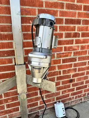 Used SHARPE MIXERS SSG-050SCR PORTABLE MIXER 350 RPMW/VFD, 1/2 HP MOTOR,TWO IMPELLERS Portable Mixers California US | Equipment Lab #1372891