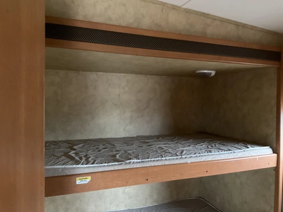 Used 2010 COUGAR 293SAB Campers, Caravans, Motorhomes Michigan US | Miedema Asset Management Group #1761301