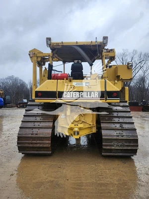 USED 2006 CATERPILLAR D6N LGP