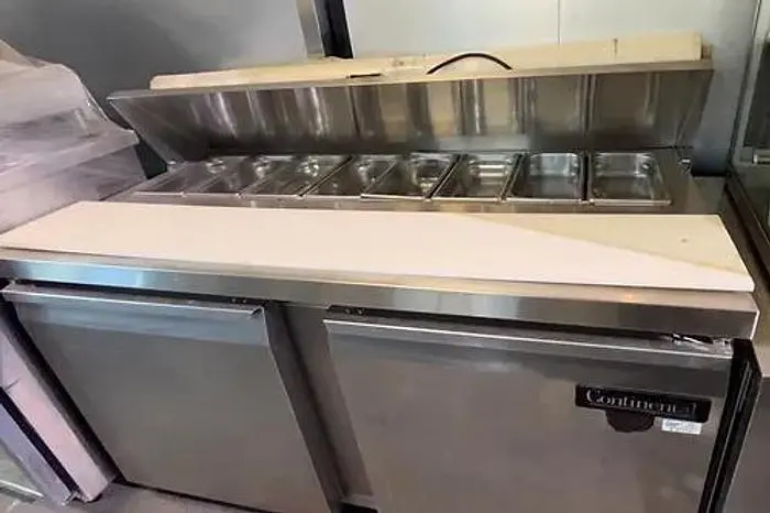 Continental Sandwich Makeup Table