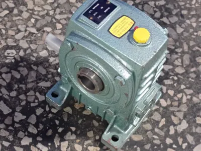 Worm Gear Speed Reducer - Wpka60
