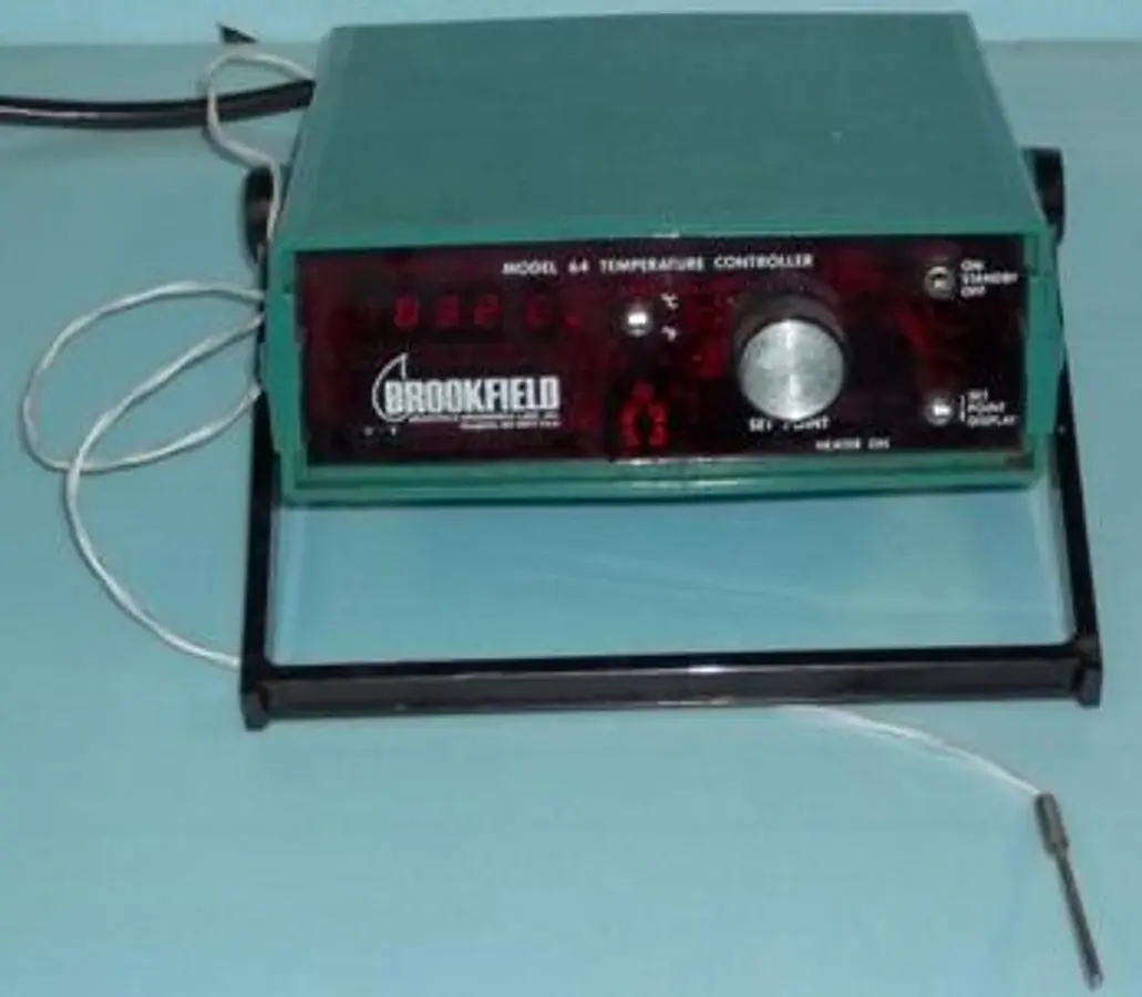QTY. 1. BROOKFEILD TEMP CONTROLLER WITH PROBE RANG...