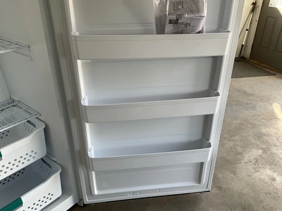 Used HISENSE CFU21N6AWE Freezers Michigan US | Miedema Asset Management Group #1769157
