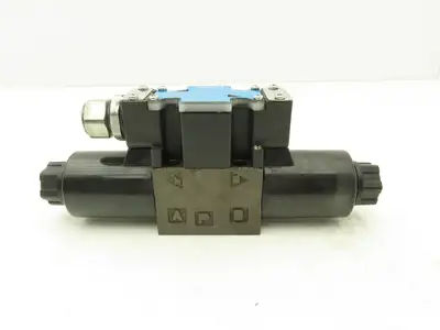 Nachi SL-G01-C6-R-D2-31 Hydraulic Directional Control Solenoid Valve 24VDC