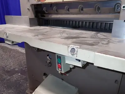 Used CHALLENGE MC Paper Cutters Ohio US | HGR 24 #1124655