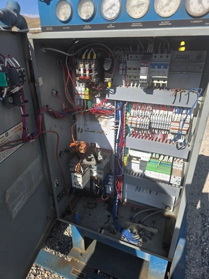 QUINCY 350 Rotary Screw & Sliding Vane Air Compressors | Liberty Machine Works LLC (3)