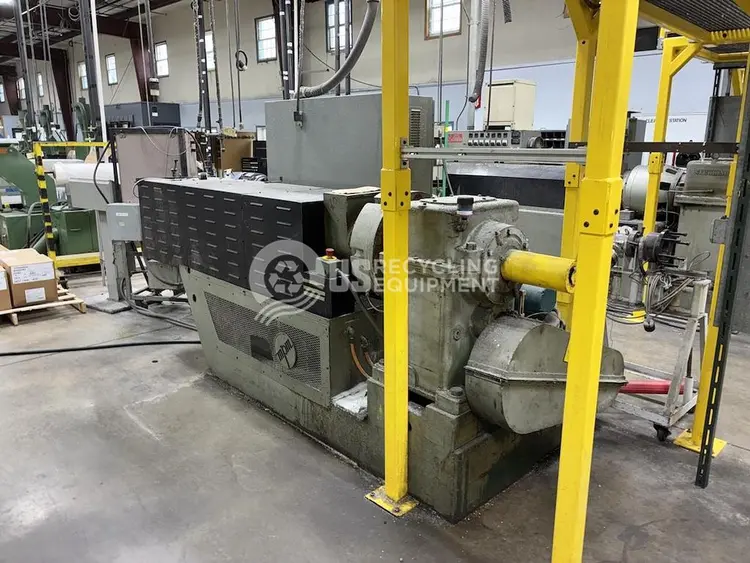 Used STERLING PLASTIC MACHINE CORP VEXC1750 EXTRUDER Extruders Ohio US | US Recycling Equipment #880967