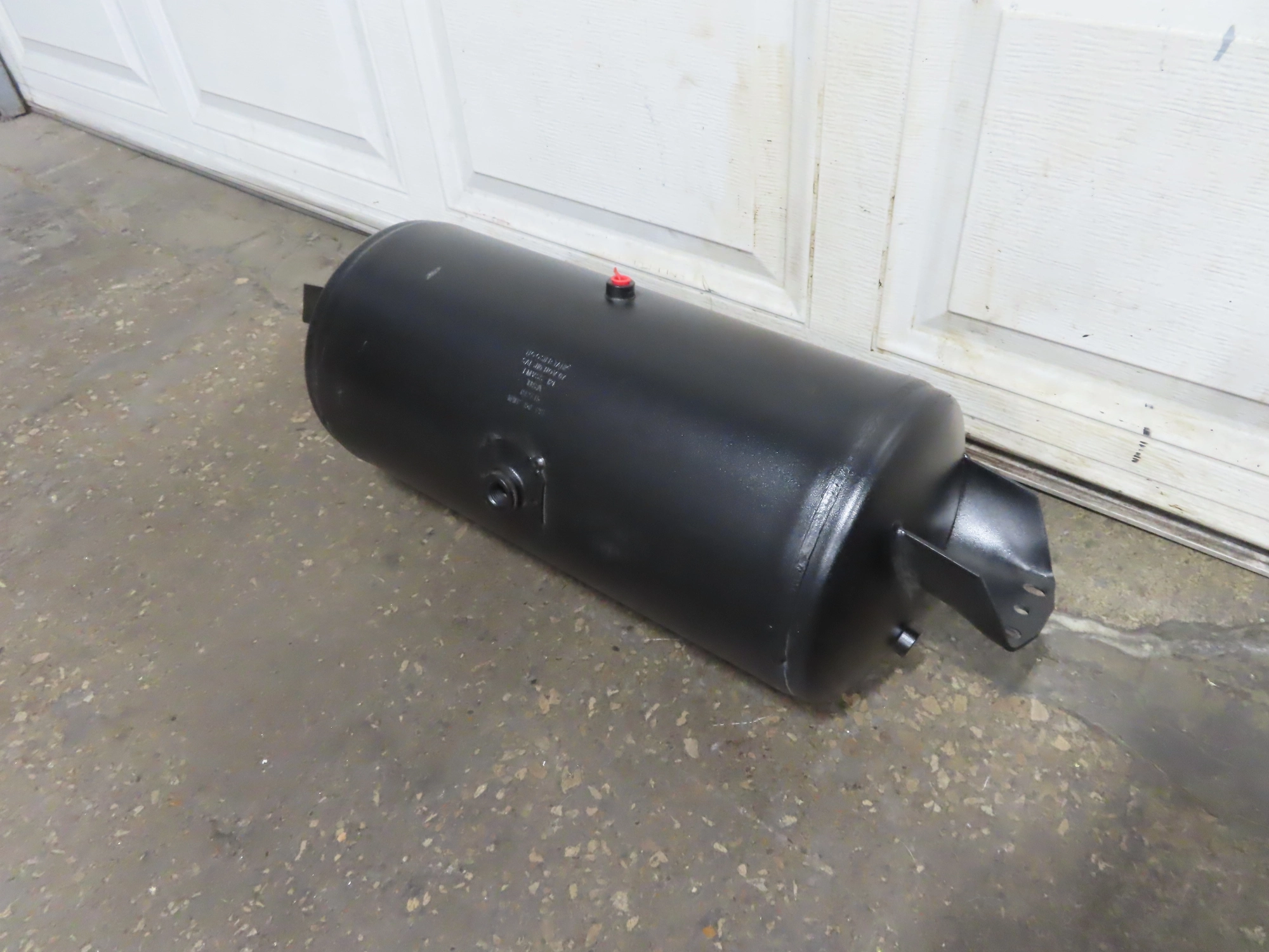 New 5 gallon Expansion Tank, Pressure Rated