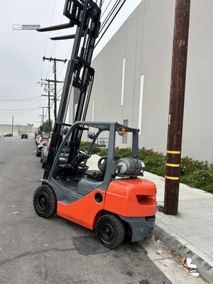 Used 2015 TOYOTA 8FGU25 Misc Forklifts California US | Lillo Machinery #1399257