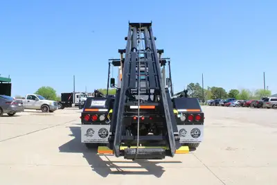 New | in-Stock 2027 PETERBILT 548 Rolloff Trucks Texas US | Roll Off Truck World #1492012