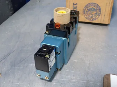 New | in-Stock MAC VALVES MVA2BA311PM111DA Pumps Ohio US | HGR 24 #882088