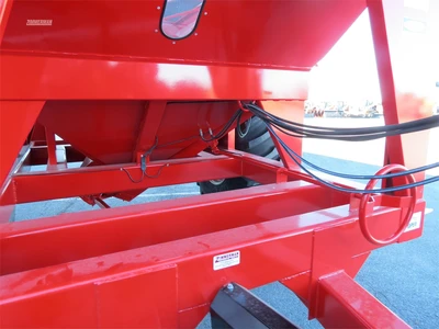 New | in-Stock 2024 E-Z TRAIL 1020 Grain Carts Pennsylvania US | Zimmerman Farm Service #1541603