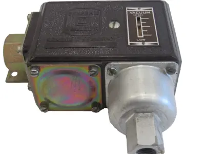 NEW SQUARE D 9016-BSG-1 VACUUM SWITCH 9016BSG1