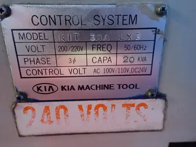 USED 1995 KIA MACHINE TOOL KIT30A