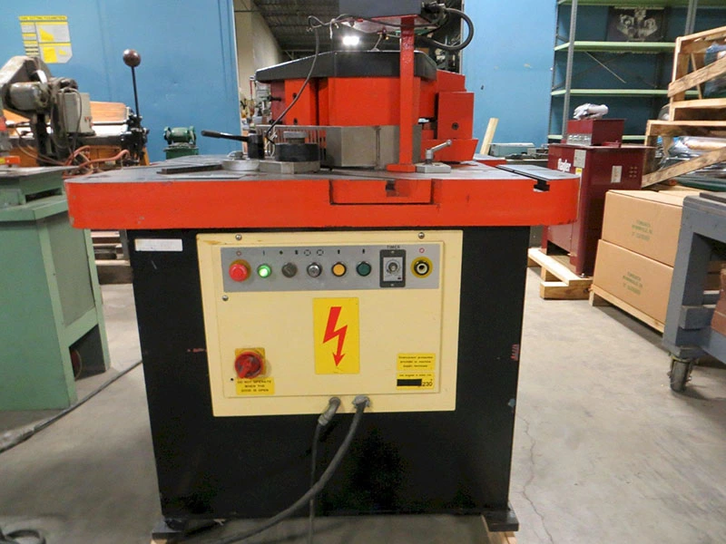 USED 1986 Amada CSHW-220