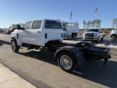 Used 2023 CHEVROLET SILVERADO 4500HD 4X4 Cab Chassis trucks Minnesota US | Carco Truck & Equipment #1514218