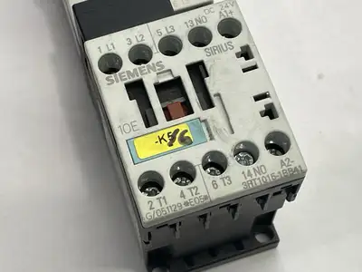 Used Siemens Contactor Starter Combination 1.1-1.6A 400VAC 24VDC Starters Michigan US | Maverick Industrial Sales #1401933