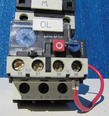 USED TELEMECANIQUE LC1