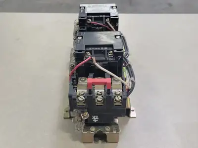 USED SQUARE D 8736SCO7V02S