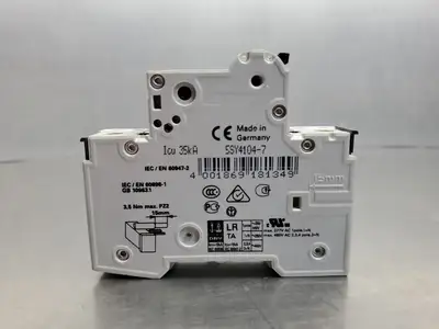 USED Siemens 5SY4201-7 Circuit Breaker, 4A, 2 Pole, 230/400V w/5ST3010