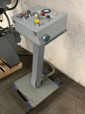5913-220 Minster Model B1-16, 16 Ton Punch Press, Stamping Press, Air Clutch-Brake / Roll Feed