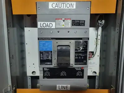 Circuit Breaker MCC Bucket 800A