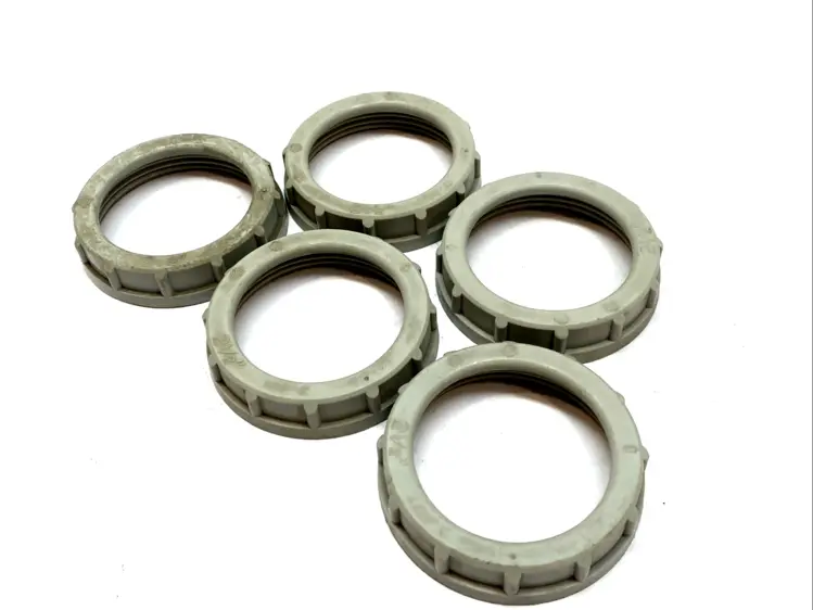 Used THOMAS & BETTS INSULATED CONDUIT BUSHING 2-1/2" - PLASTIC NPT Electrical Fittings Michigan US | Maverick Industrial Sales #1090192