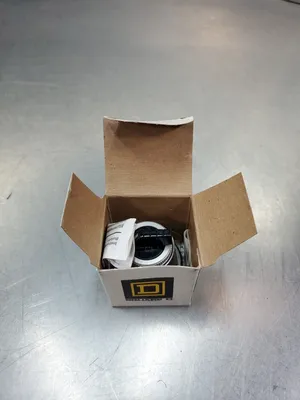 Square D 9001KS43B Ser K 3-Position Selector Switch. 4B-25