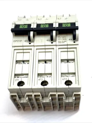 USED EATON BUSSMANN CUBEFUSE FUSIBLE DISCONNECT 60A 600V 3-POLE BOX OF 2