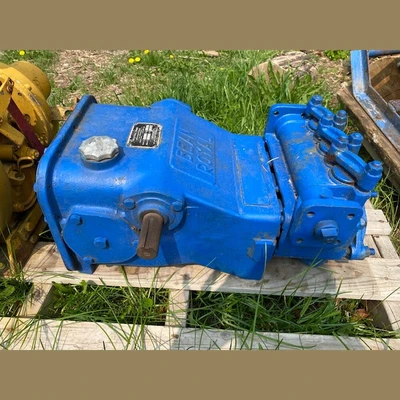 USED LONGYEAR 24