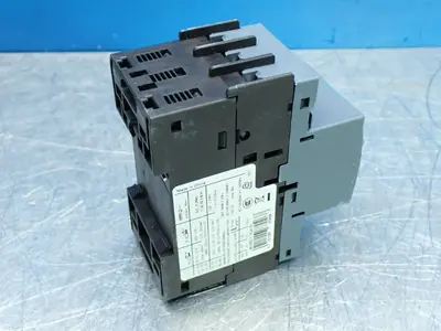 New | in-Stock SIEMENS 3RV60111CA10 Circuit Breakers Ohio US | HGR 24 #801913