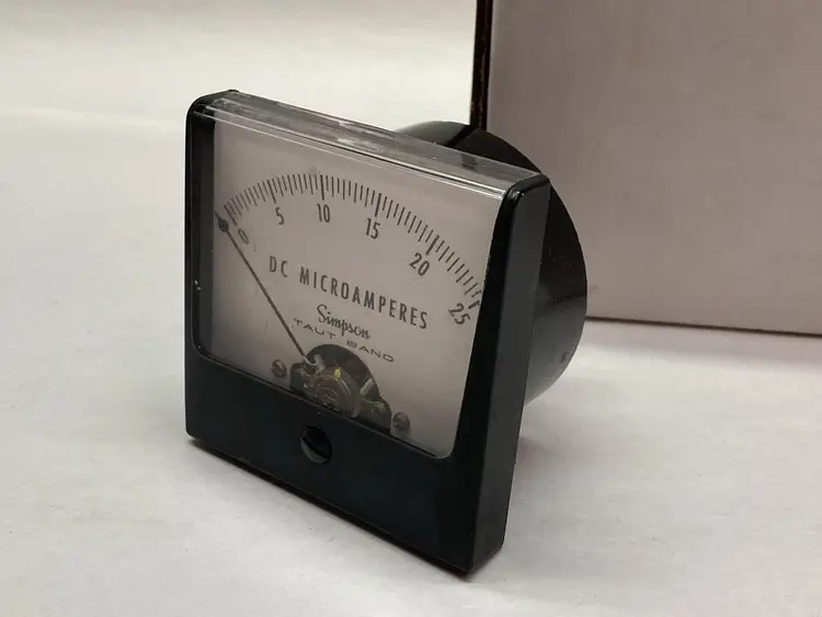 New | in-Stock SIMPSON 0-25DC Meters - Misc Ohio US | Surplus Asset Holdings #1227827