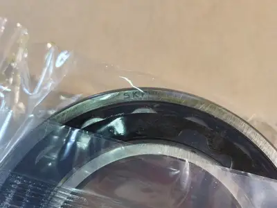 NEW SKF C2213 KTN9/C3