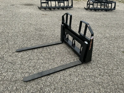 Used _UNKNOWN_ _UNKNOWN_ Pallet Forks Michigan US | Miedema Asset Management Group #1577443