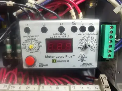 USED SQUARE D MODEL 6